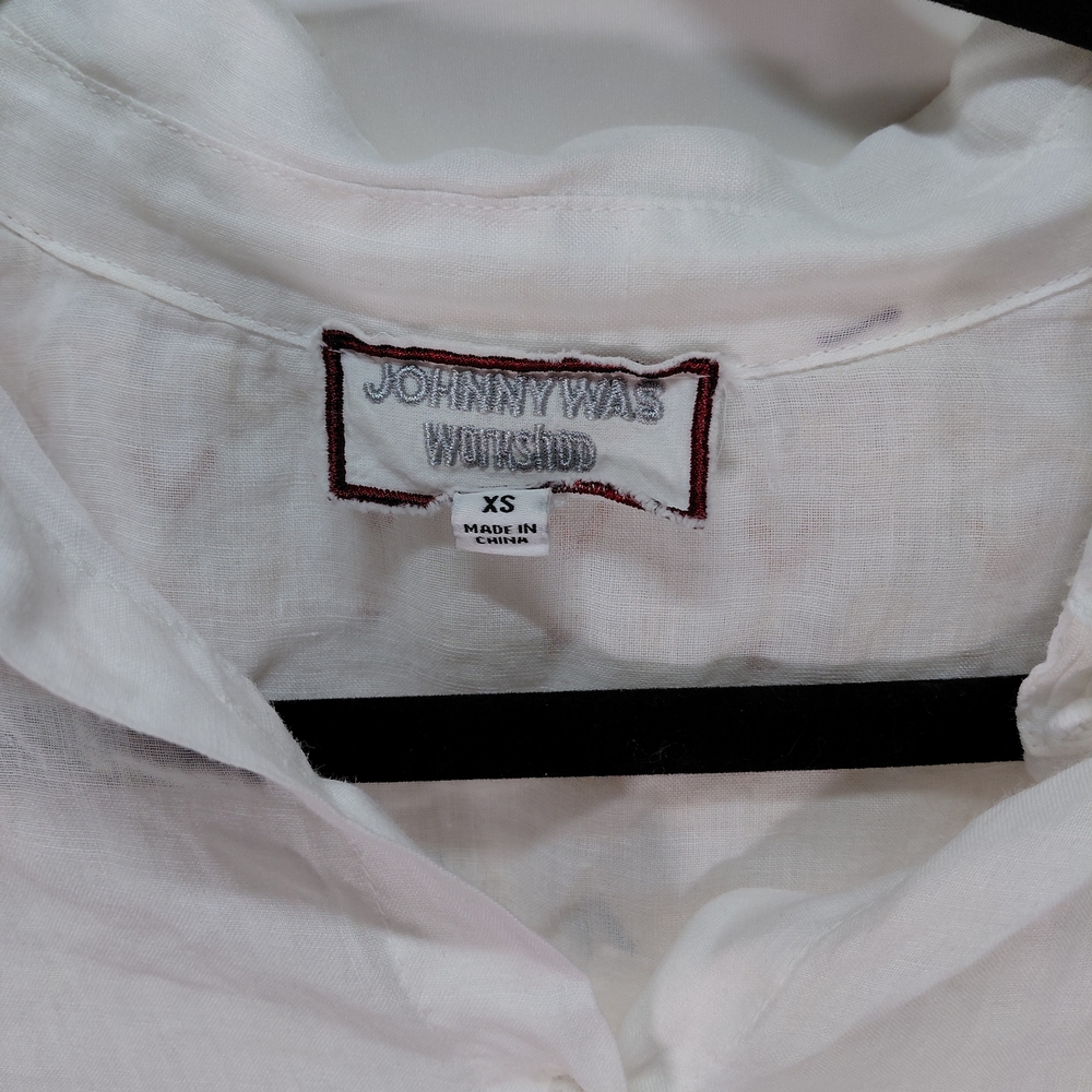 Johnny Was White Floral Embroidered Button Down Shirt - Picture 5 of 14